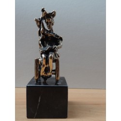Salvador DALI - Sculpture originale en bronze - Don Quichotte assis