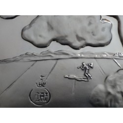 Salvador DALI : Sculpture, bas-relief en argent - Hommage à la philosophie